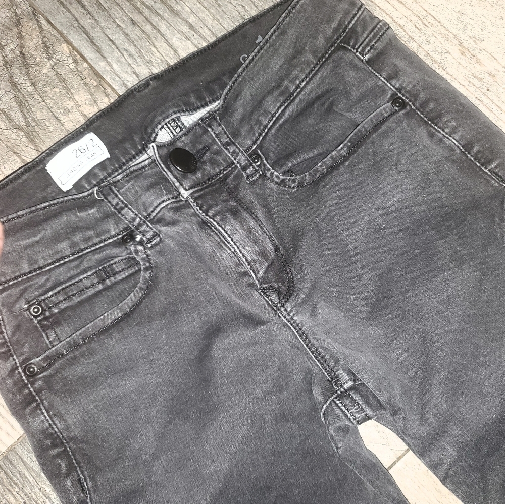 Gap "1969" Skinny Black Jeans EUC+ size 2